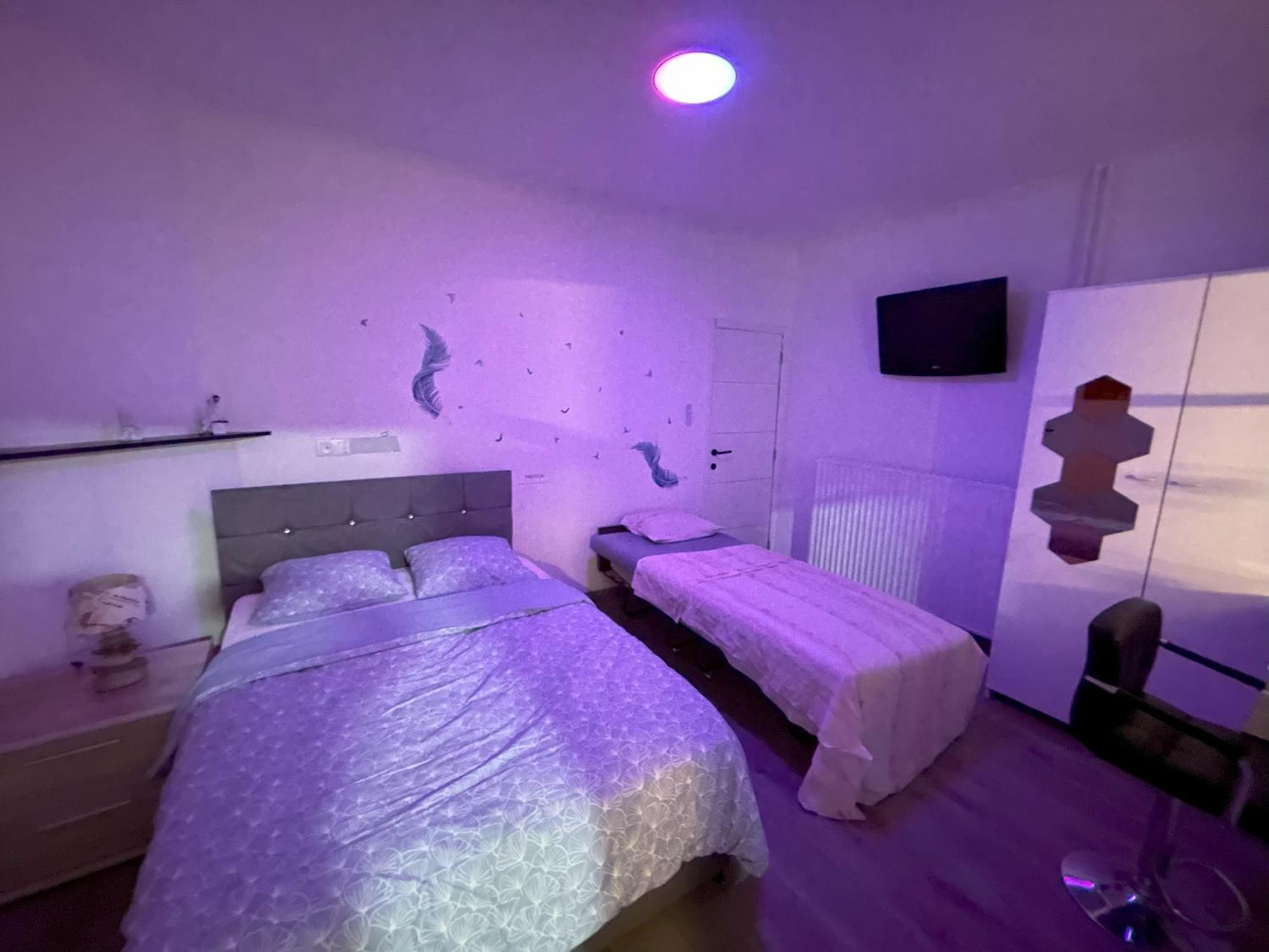 Cozy&Calm Room With Ensuite Heers Екстериор снимка