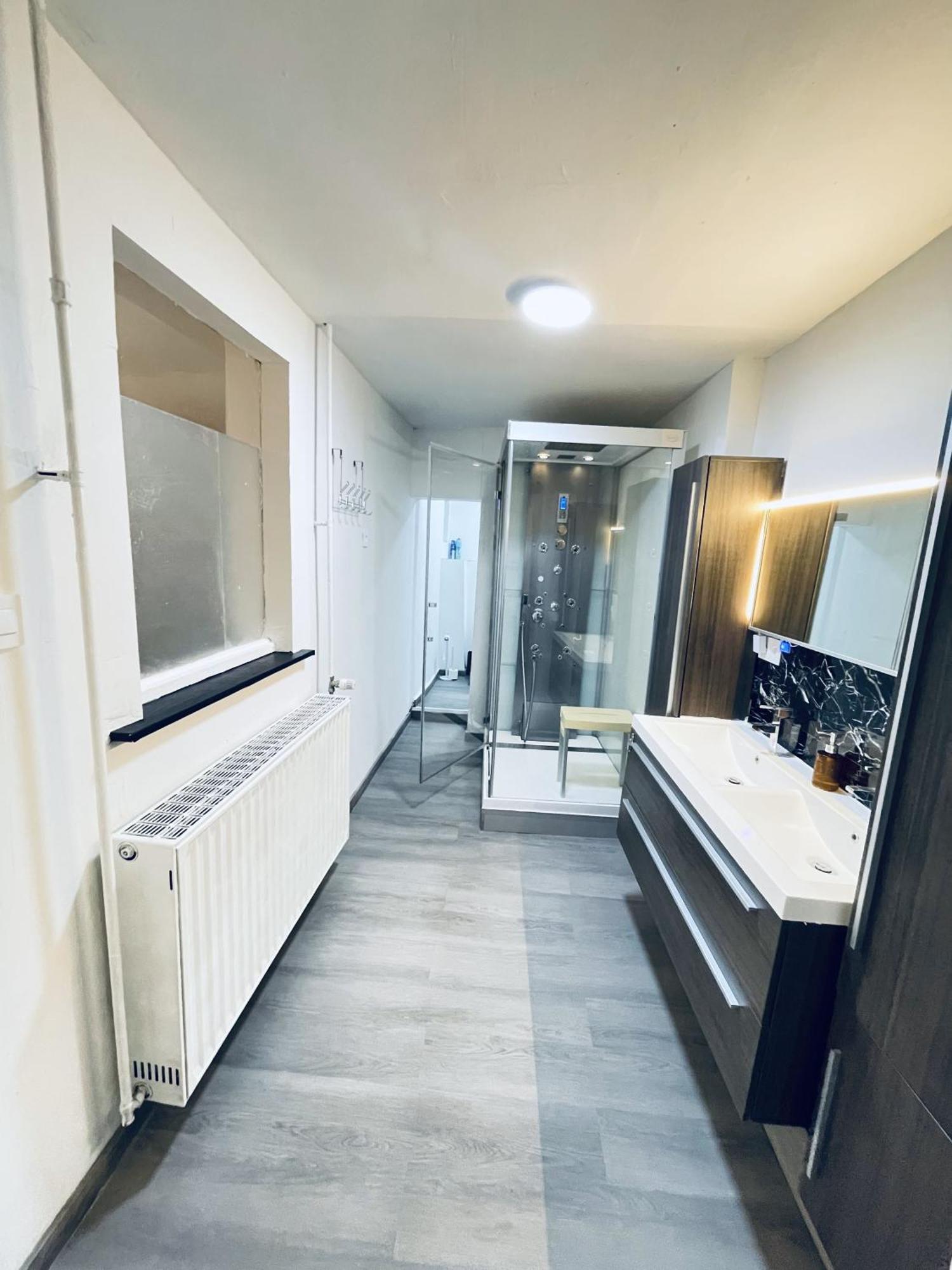 Cozy&Calm Room With Ensuite Heers Екстериор снимка